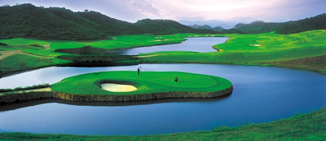 Faldo_course
